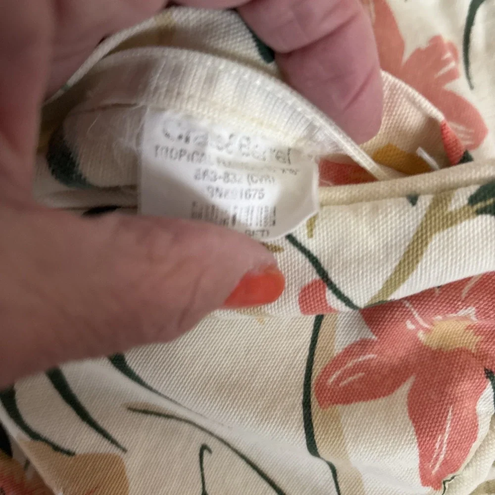 CRATE & BARREL‎ tropical FLORAL  18 x18  PILLOW SHAM set of 2